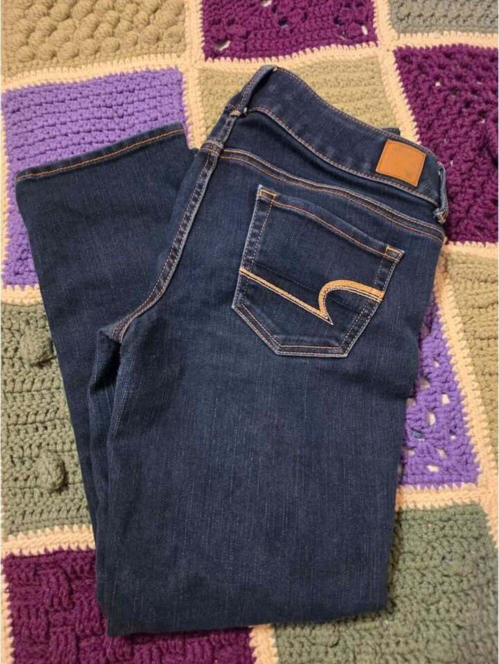 American Eagle Stretch regular jean, size 4